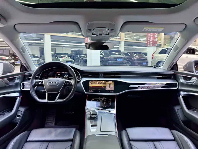 Audi A7 — Фото автомобиля 12