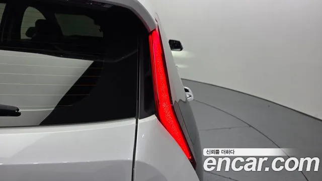 Kia Niro The All New Niro — Фото автомобиля 8