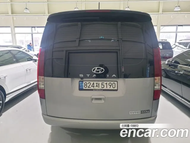 Hyundai Staria Staria Карго 5 мест — Фото автомобиля 4