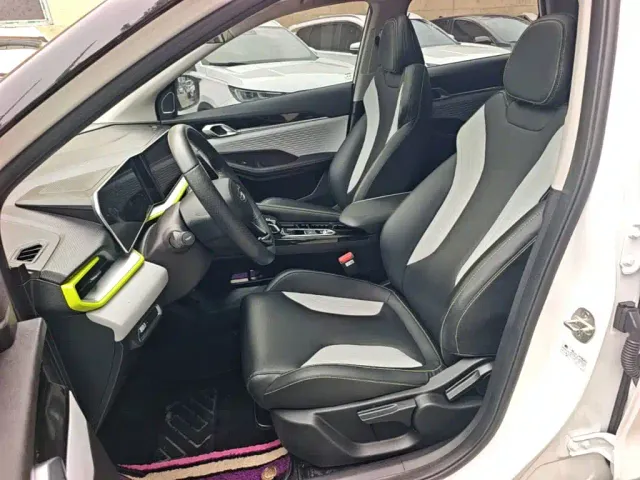 Geely Binyue — Фото автомобиля 14