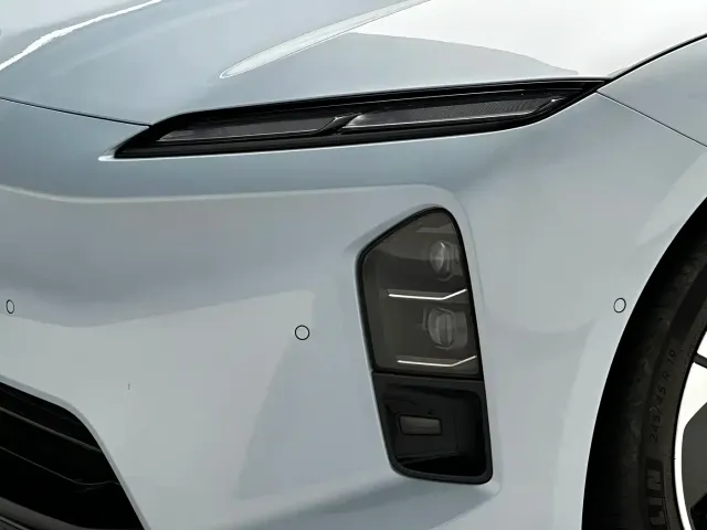 NIO NIO ET5 2025 75kWh — Фото автомобиля 20