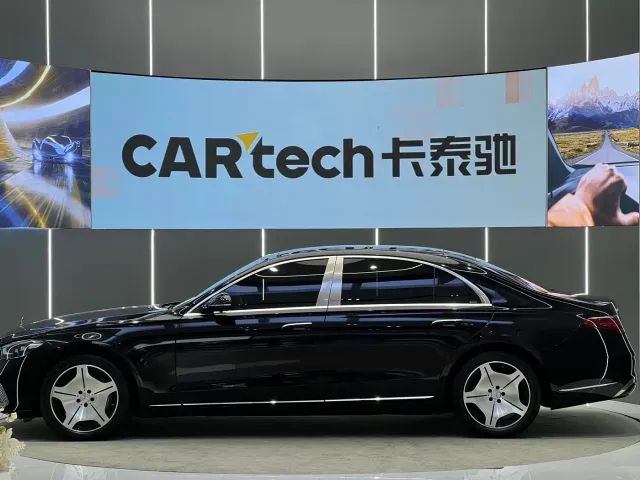 Mercedes-Benz S-Class — Фото автомобиля 14