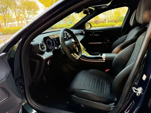 Mercedes-Benz C-Class — Фото автомобиля 8
