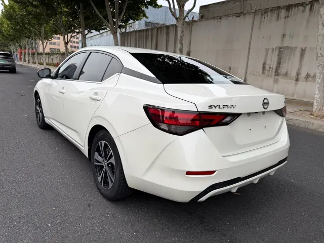 Nissan Sylphy — Фото автомобиля 6