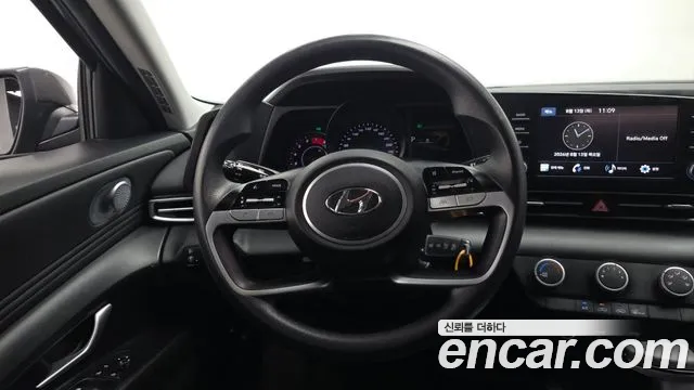 Hyundai AVANTE Avante (CN7) 1.6 LPi (Для проката) — Фото автомобиля 11