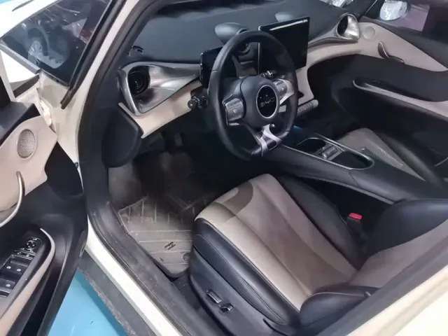 BYD Dolphin — Фото автомобиля 11