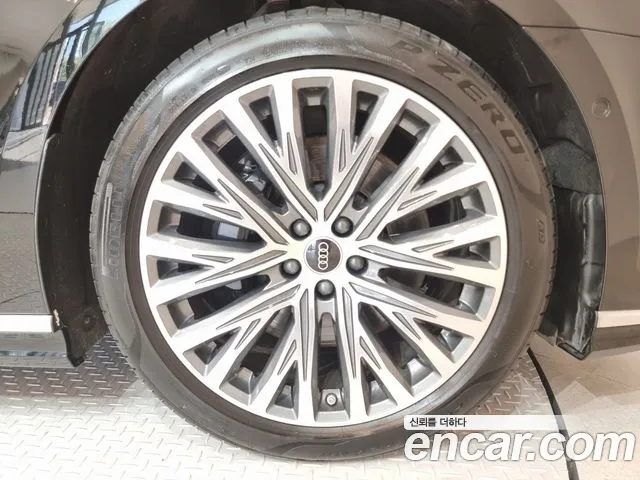 Audi A8 D5 — Фото автомобиля 5