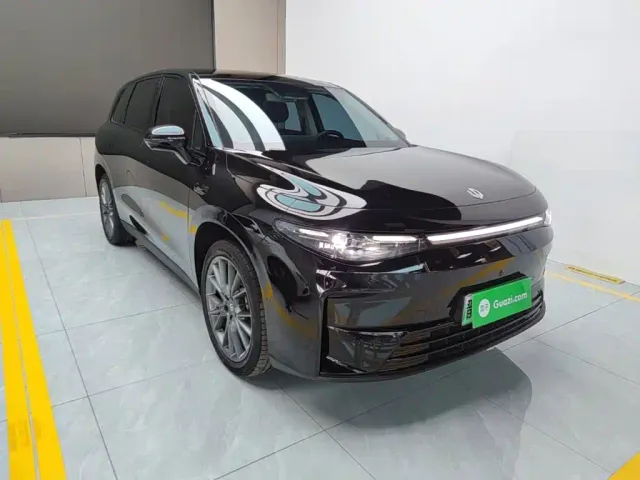 Leapmotor C10 — Фото автомобиля 3