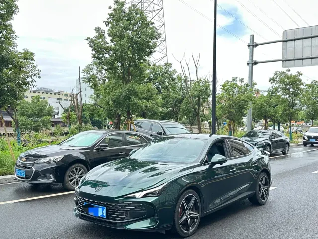 Фотография автомобиля — MG 7