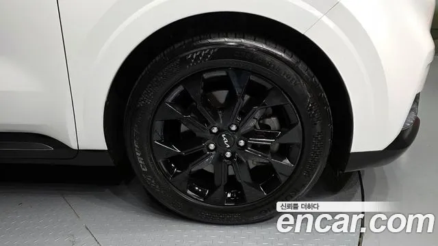Kia Canival Carnival 4 поколение Дизель 9 мест Signature — Фото автомобиля 5