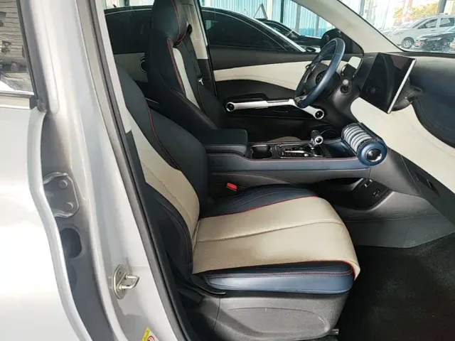 BYD Yuan PLUS — Фото автомобиля 24