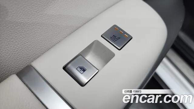 Hyundai Grandeur GN7 — Фото автомобиля 30