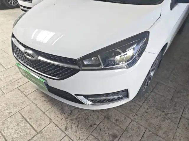 Chery Arrizo 5 — Фото автомобиля 23