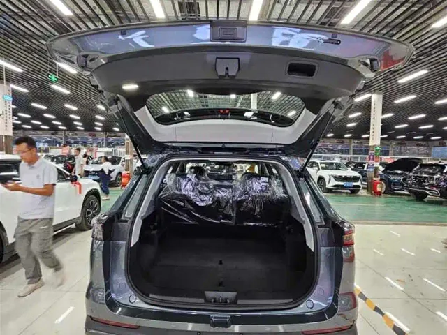 Chery Fengyun T8 — Фото автомобиля 5