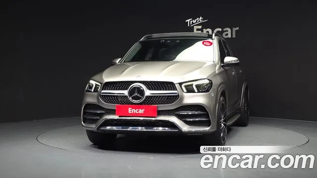 Mercedes-Benz GLE-Class — Фото автомобиля 3