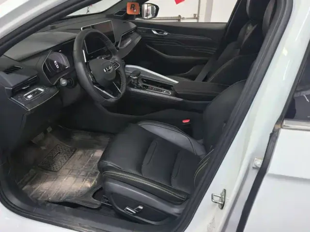 Geely Xingrui — Фото автомобиля 9