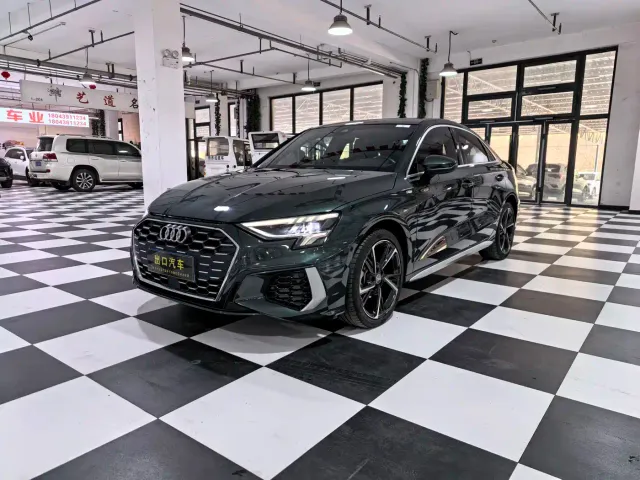 Фотография автомобиля — Audi A3