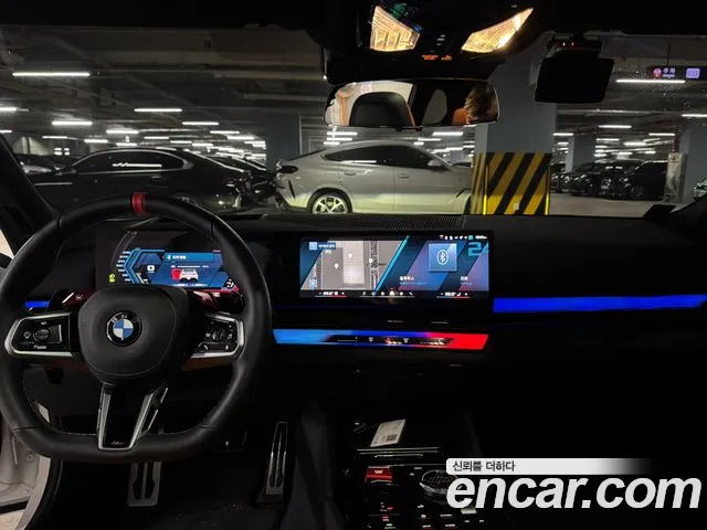 BMW M5 G90 — Фото автомобиля 5