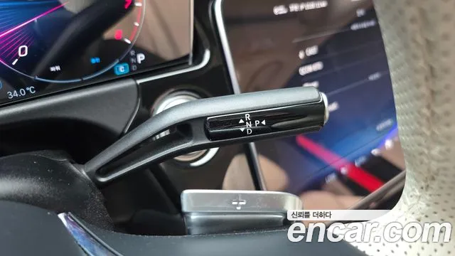 Mercedes-Benz E-Class — Фото автомобиля 8