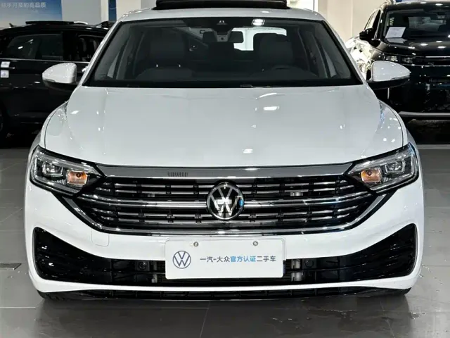 Volkswagen Sagitar — Фото автомобиля 18