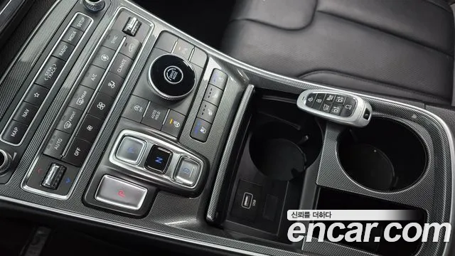 Hyundai Santa Fe New — Фото автомобиля 9