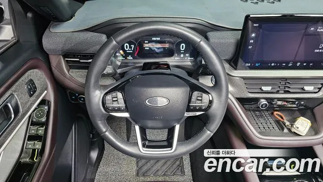 Ford Explorer — Фото автомобиля 19