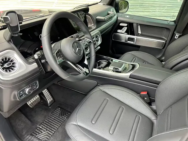 Mercedes-Benz G-Class — Фото автомобиля 4