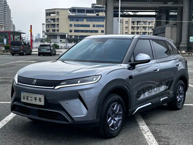 BYD Yuan UP — Фото автомобиля 3