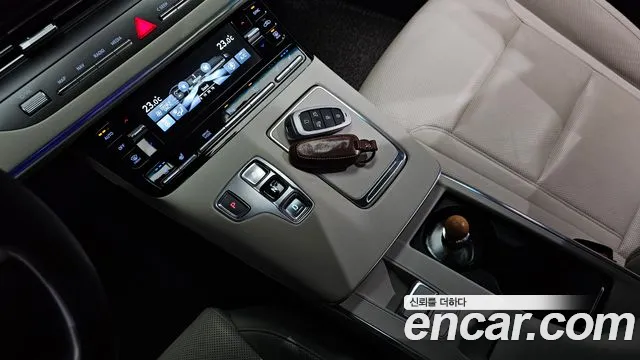 Hyundai Grandeur — Фото автомобиля 8