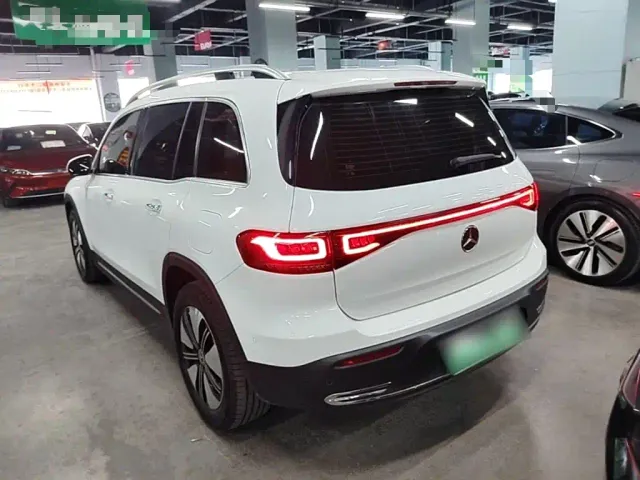 Mercedes-Benz EQB — Фото автомобиля 22