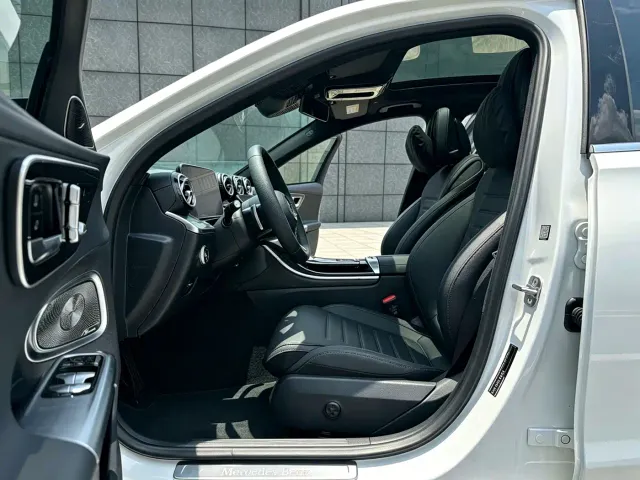 Mercedes-Benz C-Class — Фото автомобиля 5