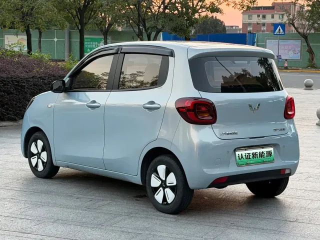 Wuling Hongguang Mini EV — Фото автомобиля 15