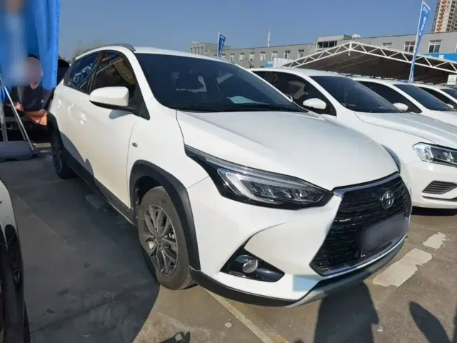 Toyota YARiS L Zhi Xuan — Фото автомобиля 3