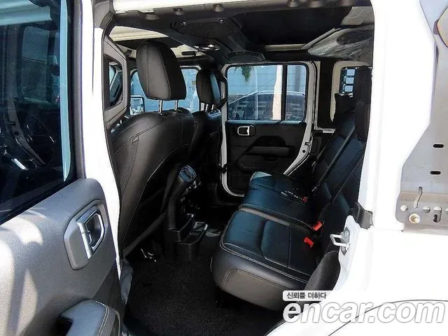 Jeep Wrangler Wrangler (JL) 2.0 Overland 4 двери — Фото автомобиля 6