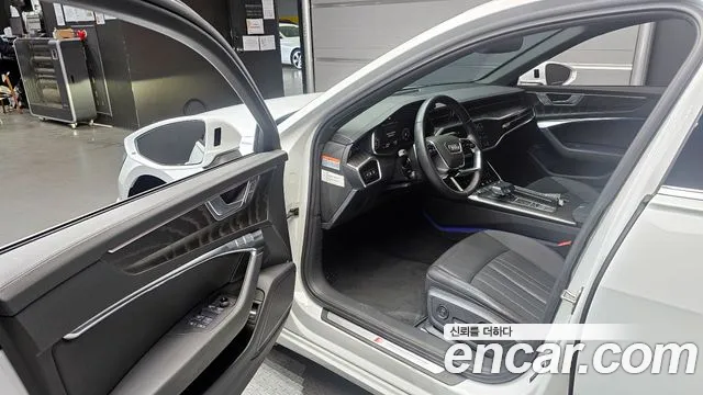 Audi A6 C8 — Фото автомобиля 10