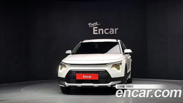 Kia Niro The All New Niro Prestige — Фото автомобиля 3