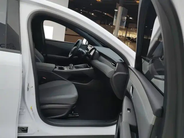 BYD Qin PLUS — Фото автомобиля 8