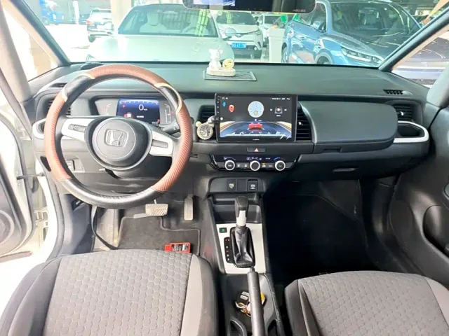 Honda Fit — Фото автомобиля 9