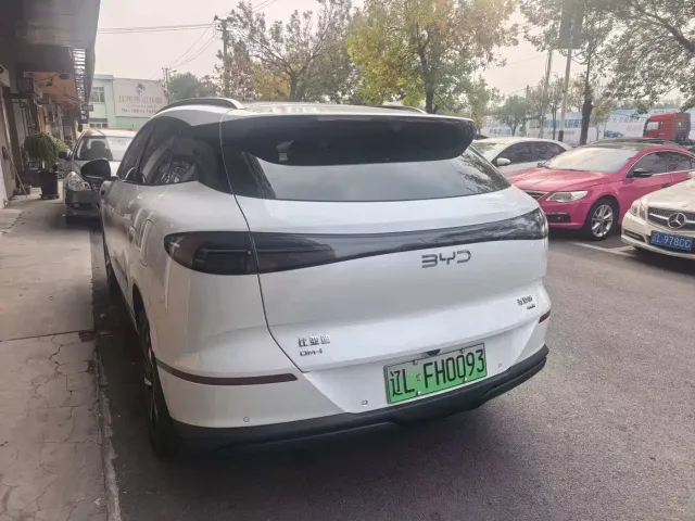 BYD Sealion 06 — Фото автомобиля 2