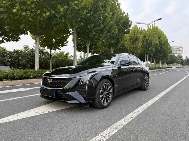 Cadillac CT5 — Фото автомобиля 3