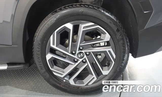 Hyundai Tucson NX4 — Фото автомобиля 6