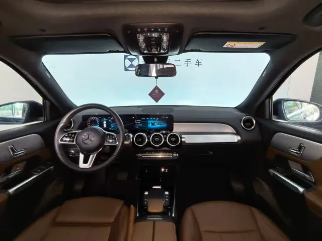 Mercedes-Benz GLB-Class — Фото автомобиля 10