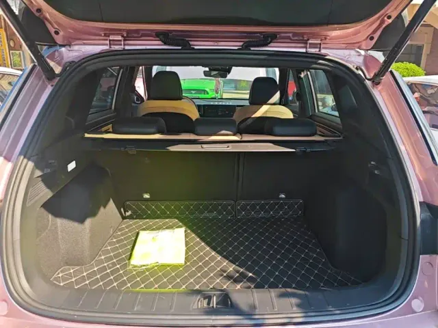 Geely ICON — Фото автомобиля 18