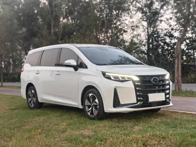 GAC Trumpchi M6 — Фото автомобиля 3