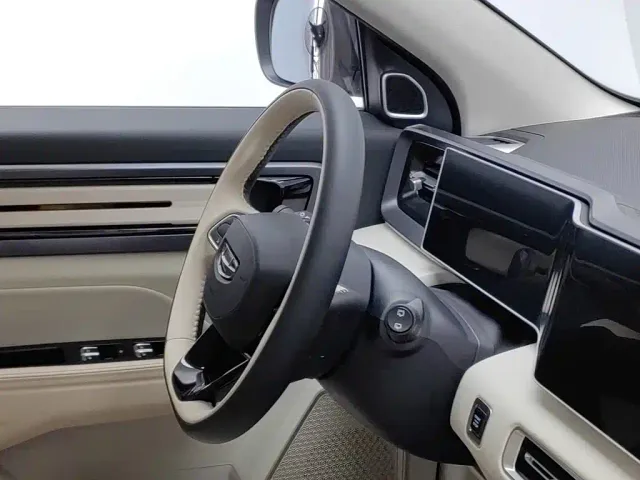 Geely Geely ICON 2023 Model 1.5TD Chocolate Deluxe Edition — Фото автомобиля 22