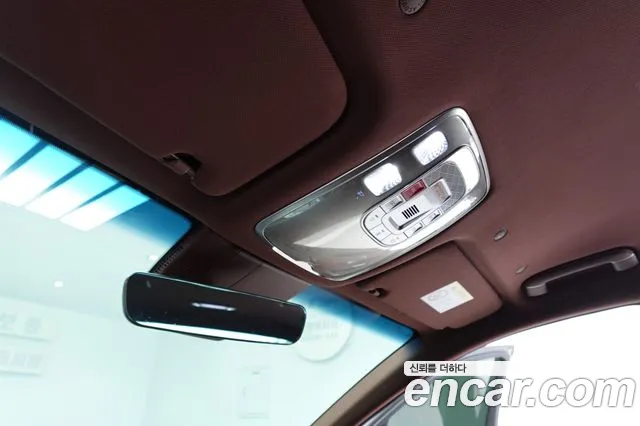 Genesis G90 Бензин 3.5 турбо AWD — Фото автомобиля 13