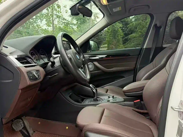 BMW X1 — Фото автомобиля 8