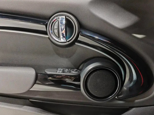 MINI Hatch — Фото автомобиля 15