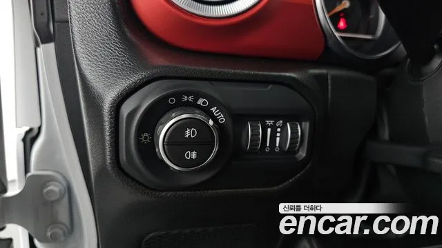 Jeep Wrangler Wrangler (JL) — Фото автомобиля 18