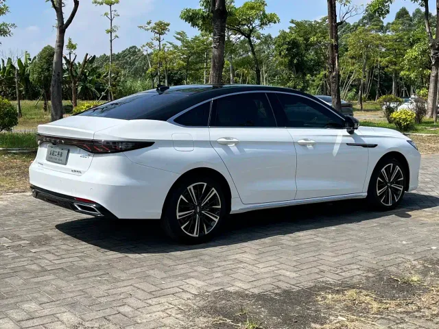 Chery Arrizo 8 PRO — Фото автомобиля 6